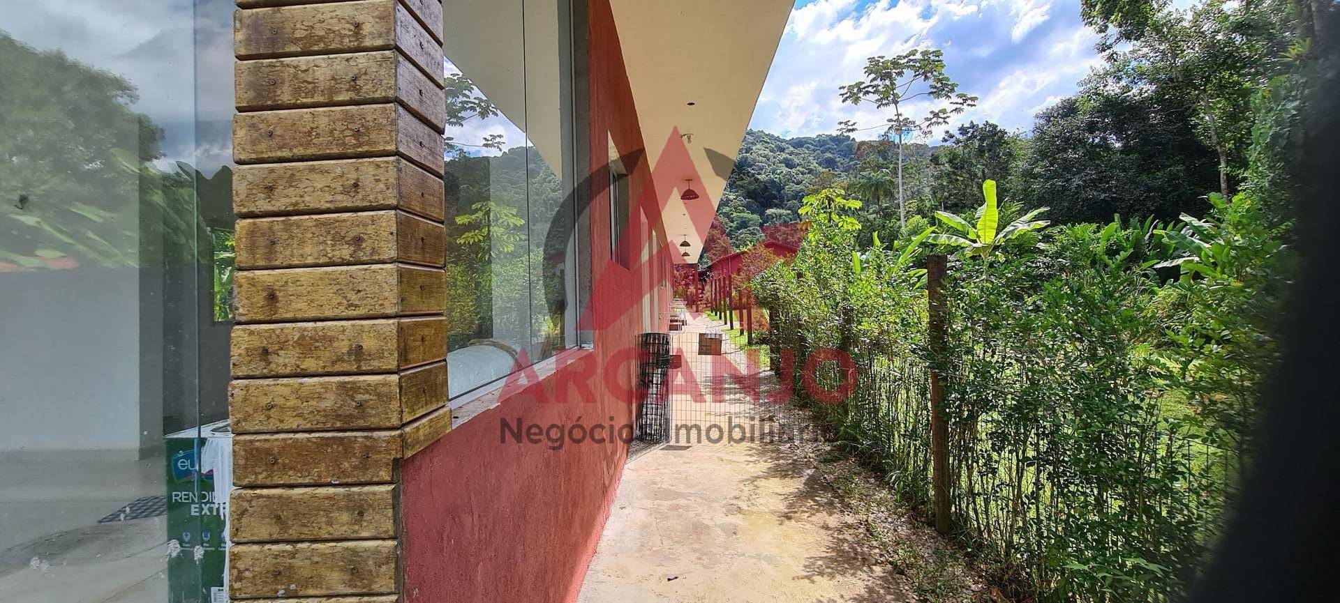 Prédio Inteiro à venda com 14 quartos, 600m² - Foto 28