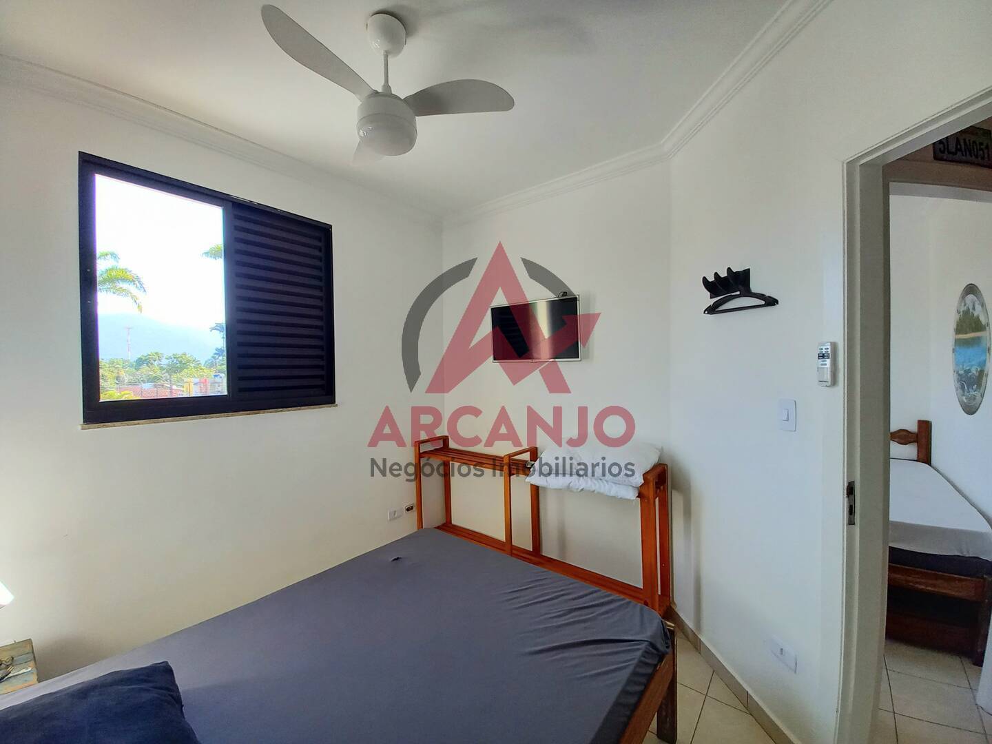 Apartamento à venda com 3 quartos, 110m² - Foto 8