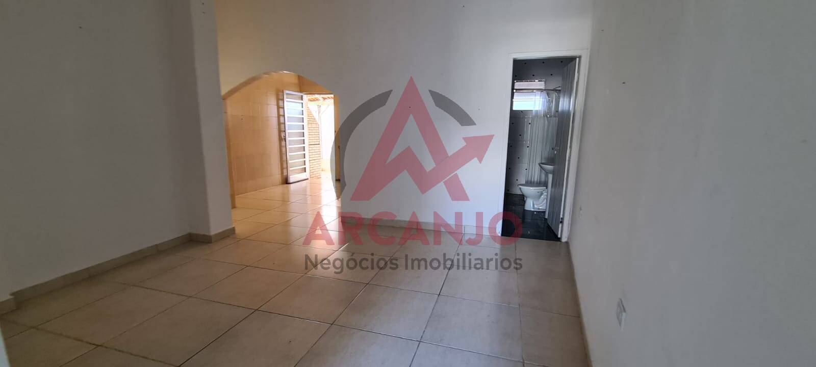 Casa para alugar com 2 quartos, 90m² - Foto 15