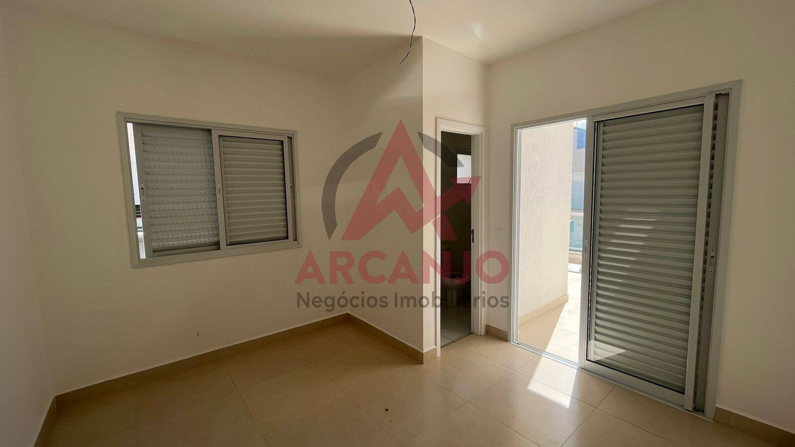 Apartamento à venda com 3 quartos, 193m² - Foto 13