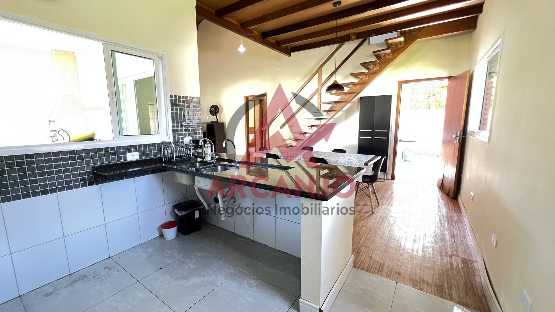 Casa à venda com 3 quartos, 165m² - Foto 12