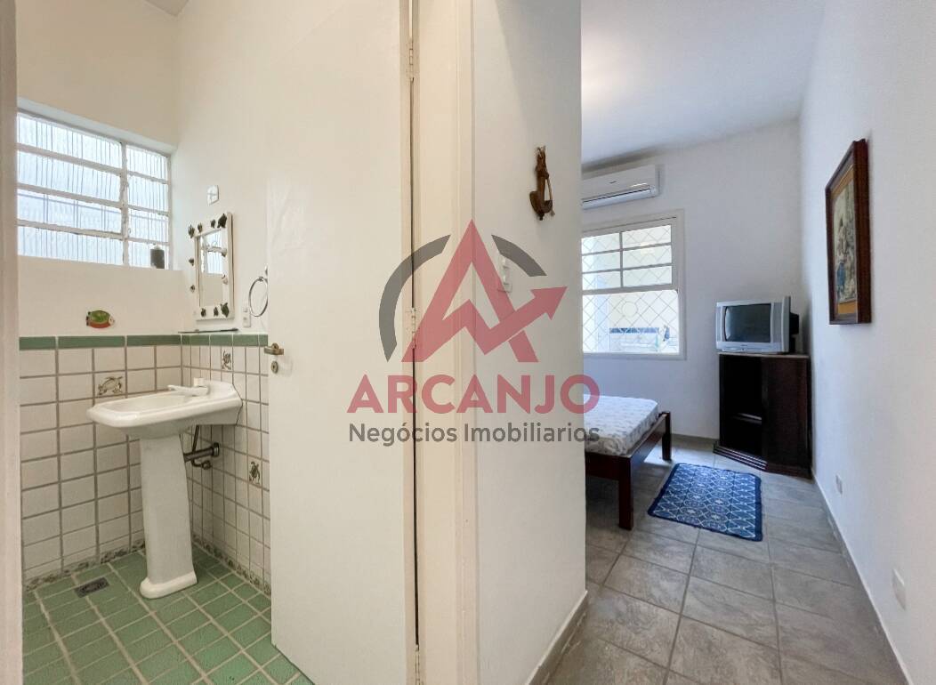 Casa à venda com 4 quartos, 180m² - Foto 2