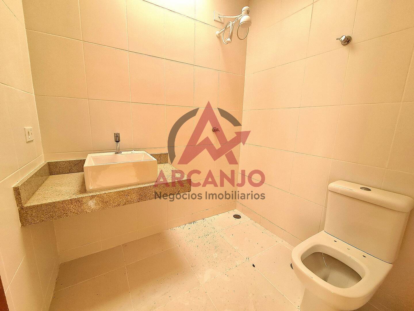 Apartamento à venda com 3 quartos, 168m² - Foto 17