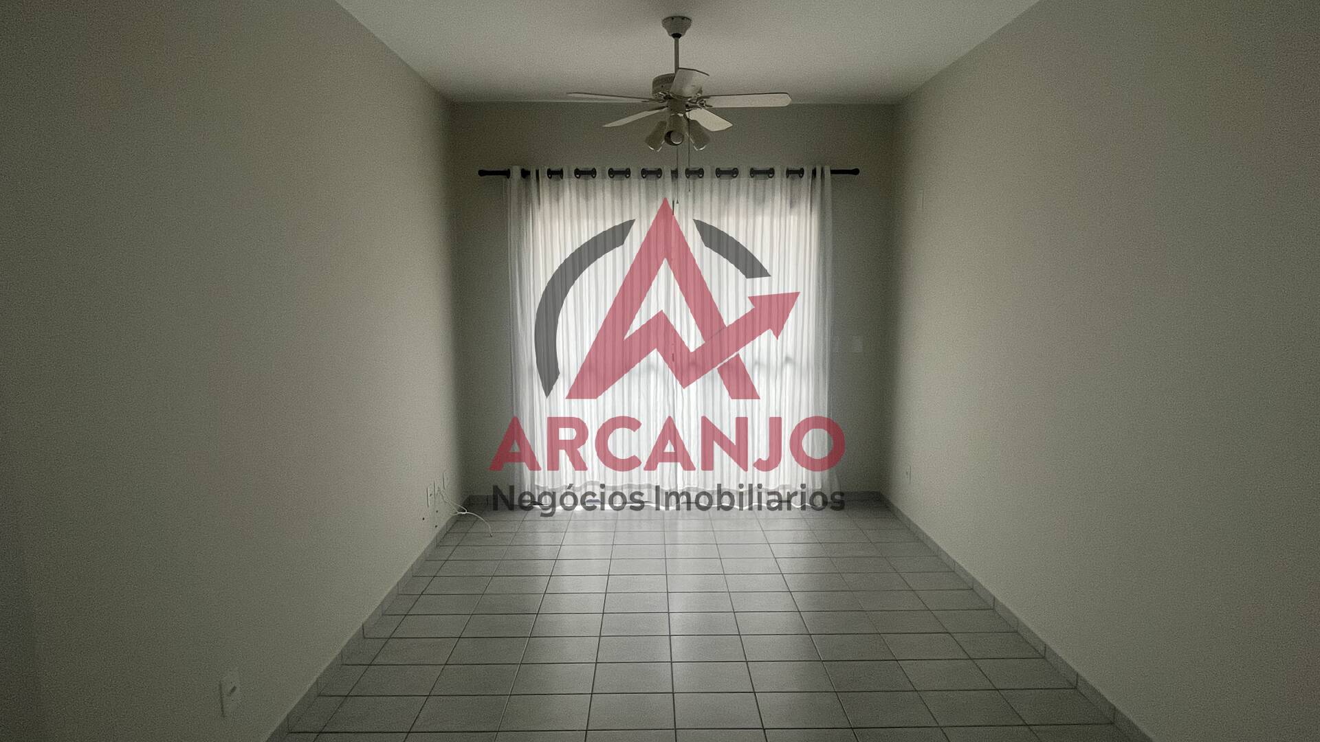 Apartamento à venda com 2 quartos, 87m² - Foto 4