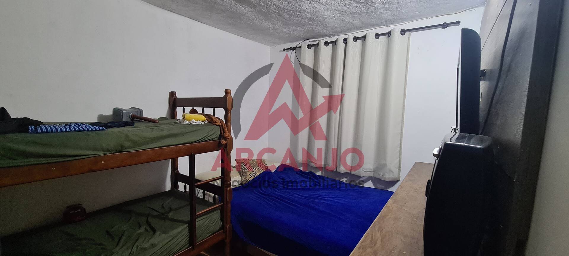 Casa à venda com 5 quartos, 250m² - Foto 20