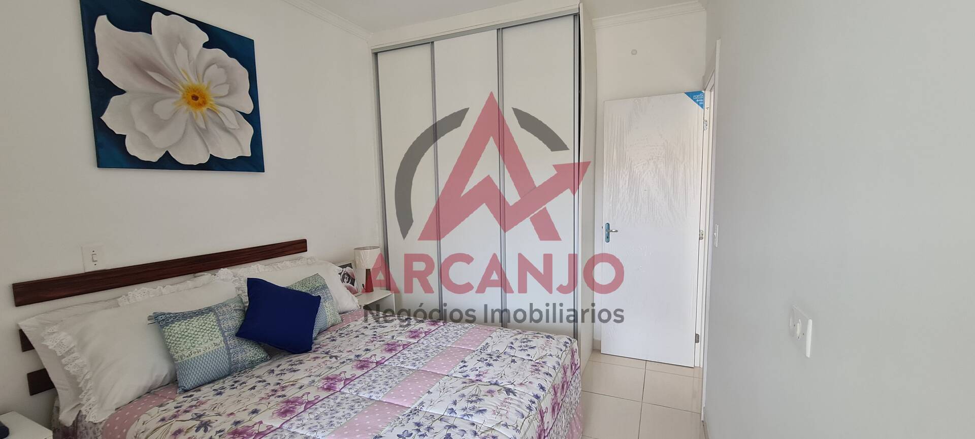 Apartamento à venda com 2 quartos, 70m² - Foto 11