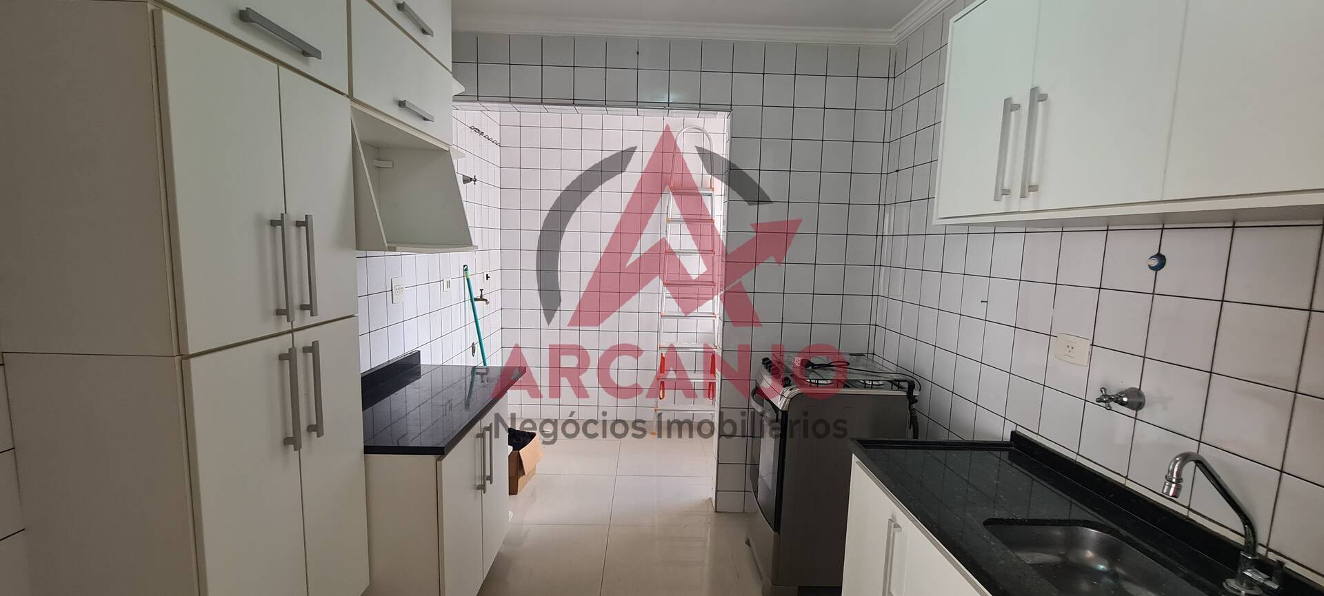 Apartamento à venda e aluguel com 3 quartos, 85m² - Foto 8