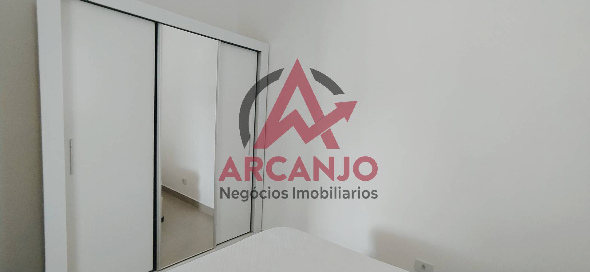 Apartamento à venda com 2 quartos, 80m² - Foto 14