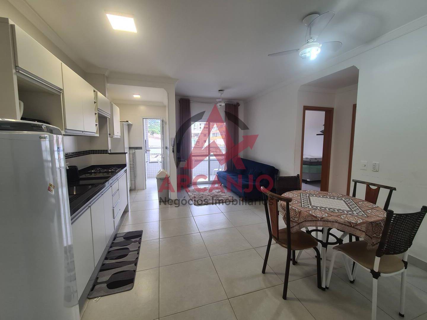 Apartamento à venda com 2 quartos, 58m² - Foto 1