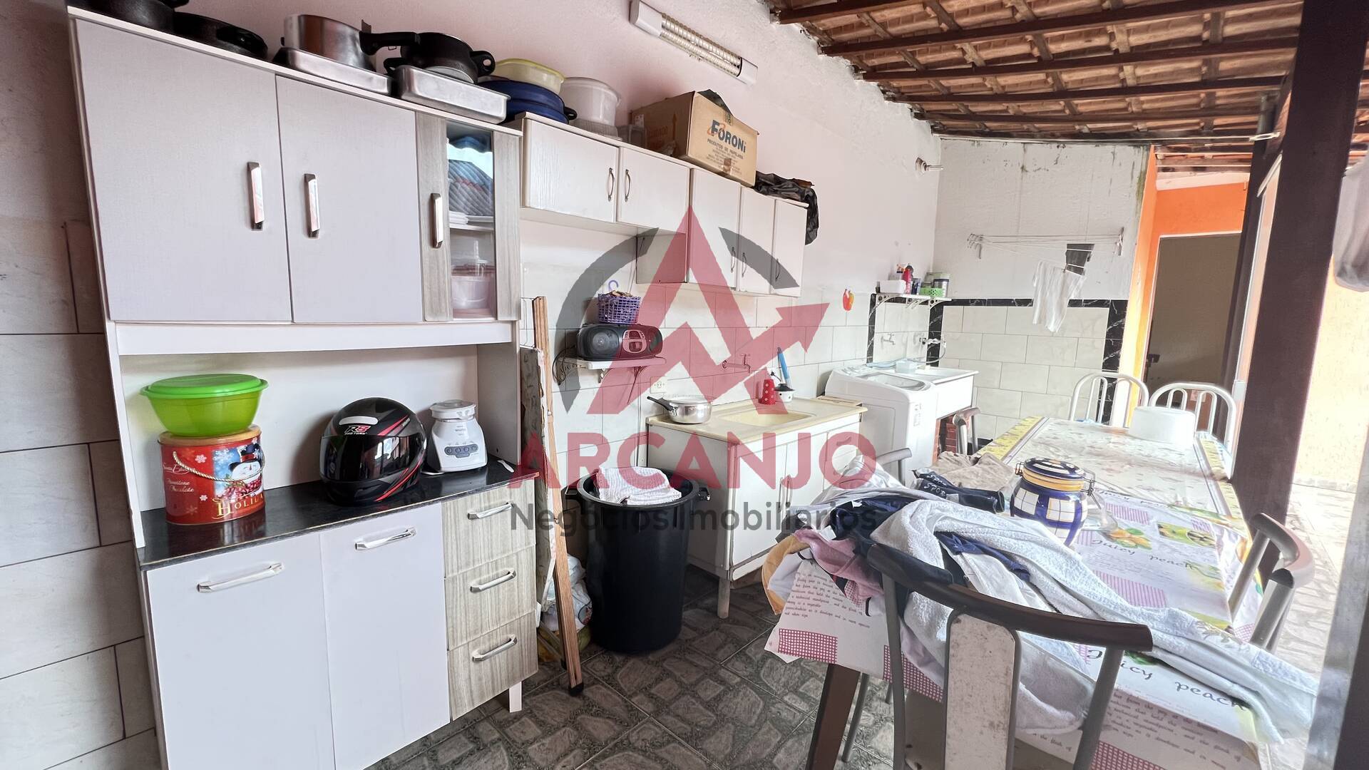 Casa à venda com 4 quartos, 130m² - Foto 18