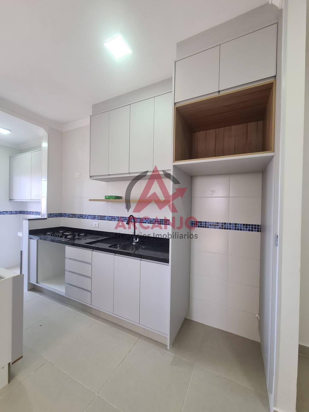 Apartamento à venda com 2 quartos, 61m² - Foto 5