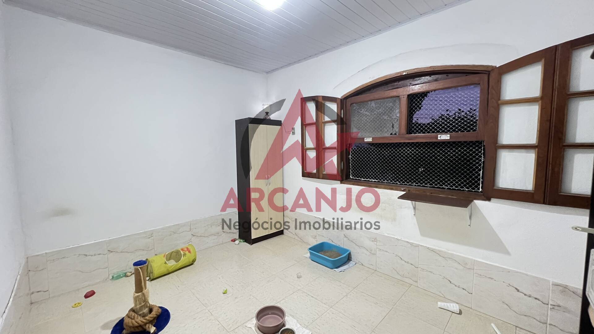 Casa à venda com 2 quartos, 100m² - Foto 13