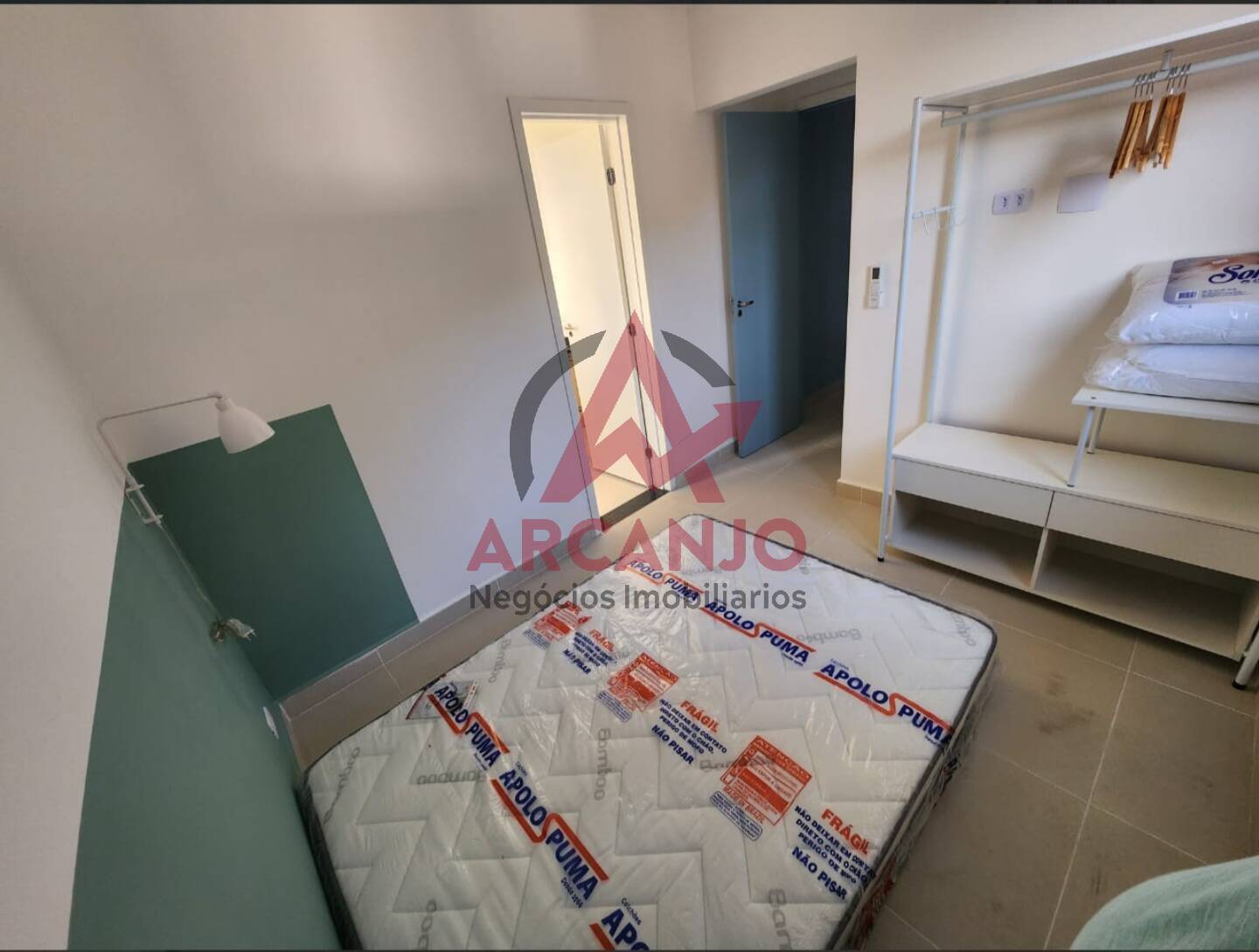 Apartamento à venda com 2 quartos, 60m² - Foto 12