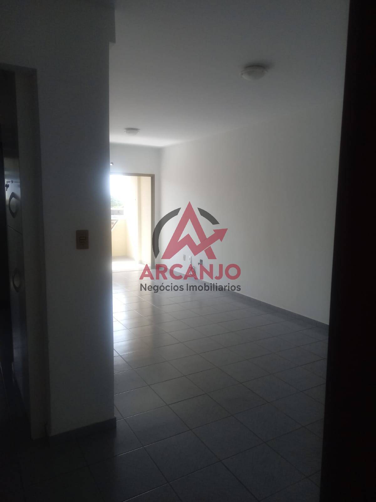 Apartamento à venda com 2 quartos, 85m² - Foto 10