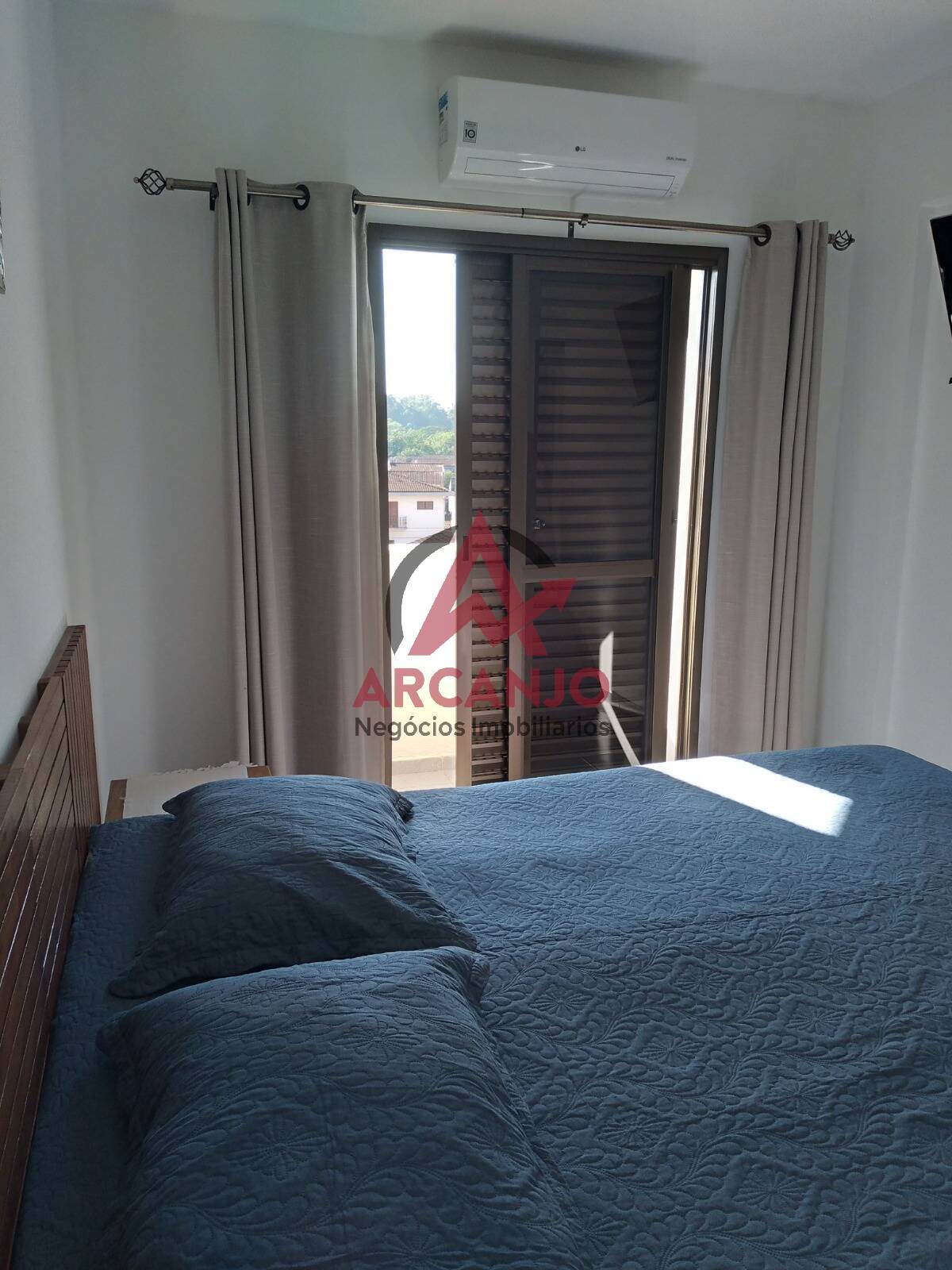 Apartamento à venda com 2 quartos, 85m² - Foto 11