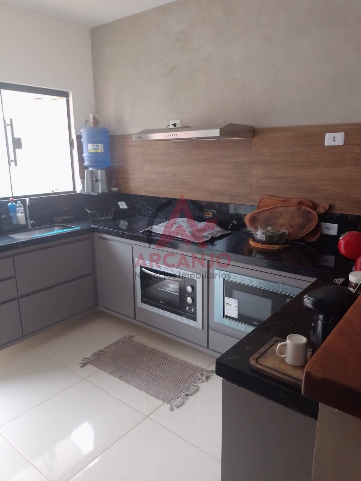 Casa à venda com 2 quartos, 130m² - Foto 13