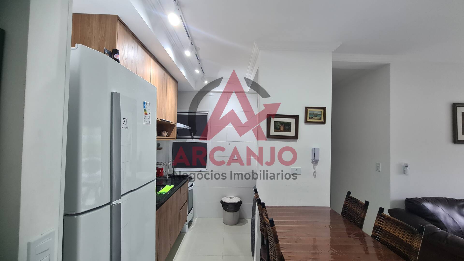 Apartamento à venda com 2 quartos, 60m² - Foto 12