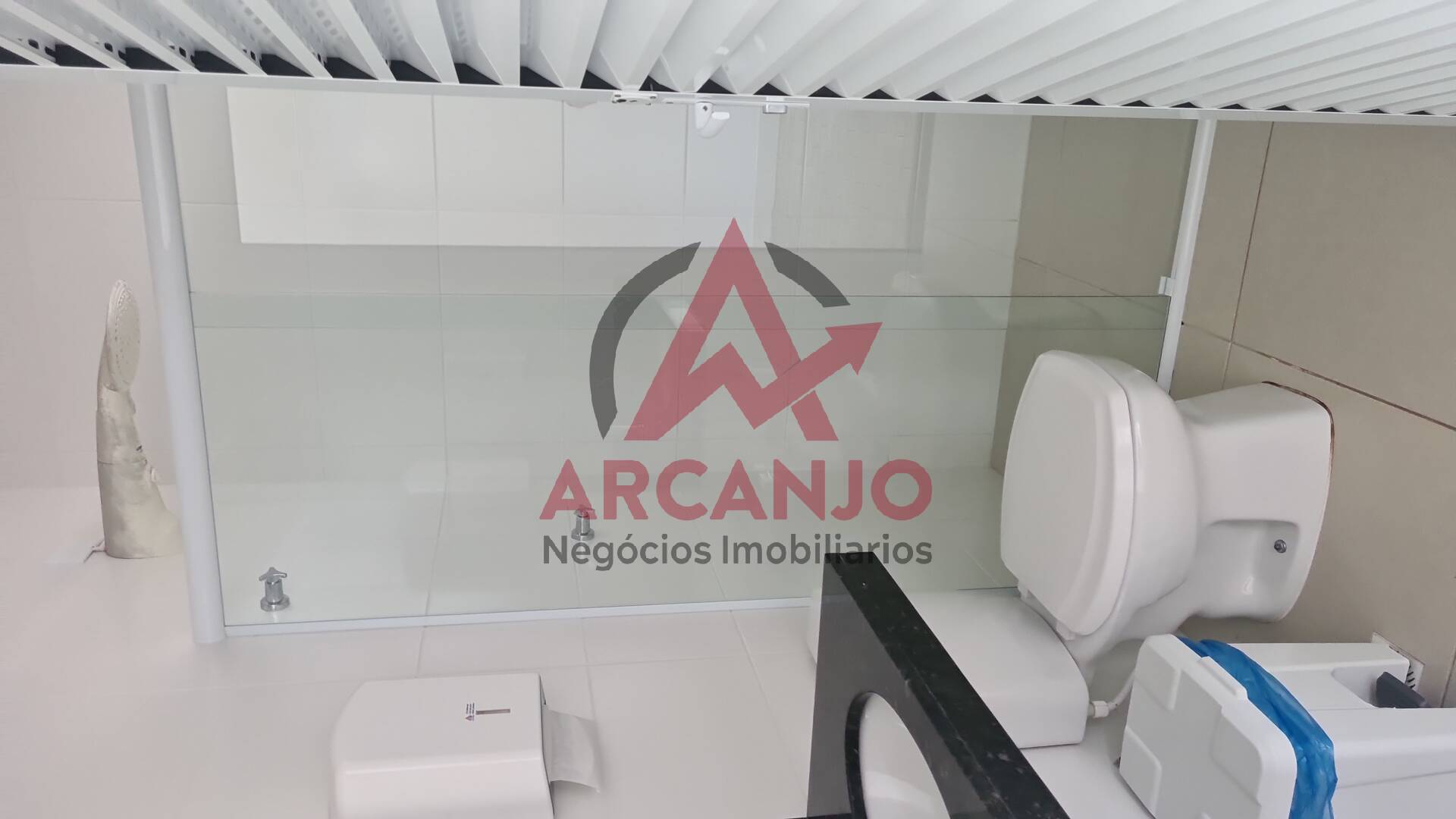 Apartamento à venda com 2 quartos, 60m² - Foto 18