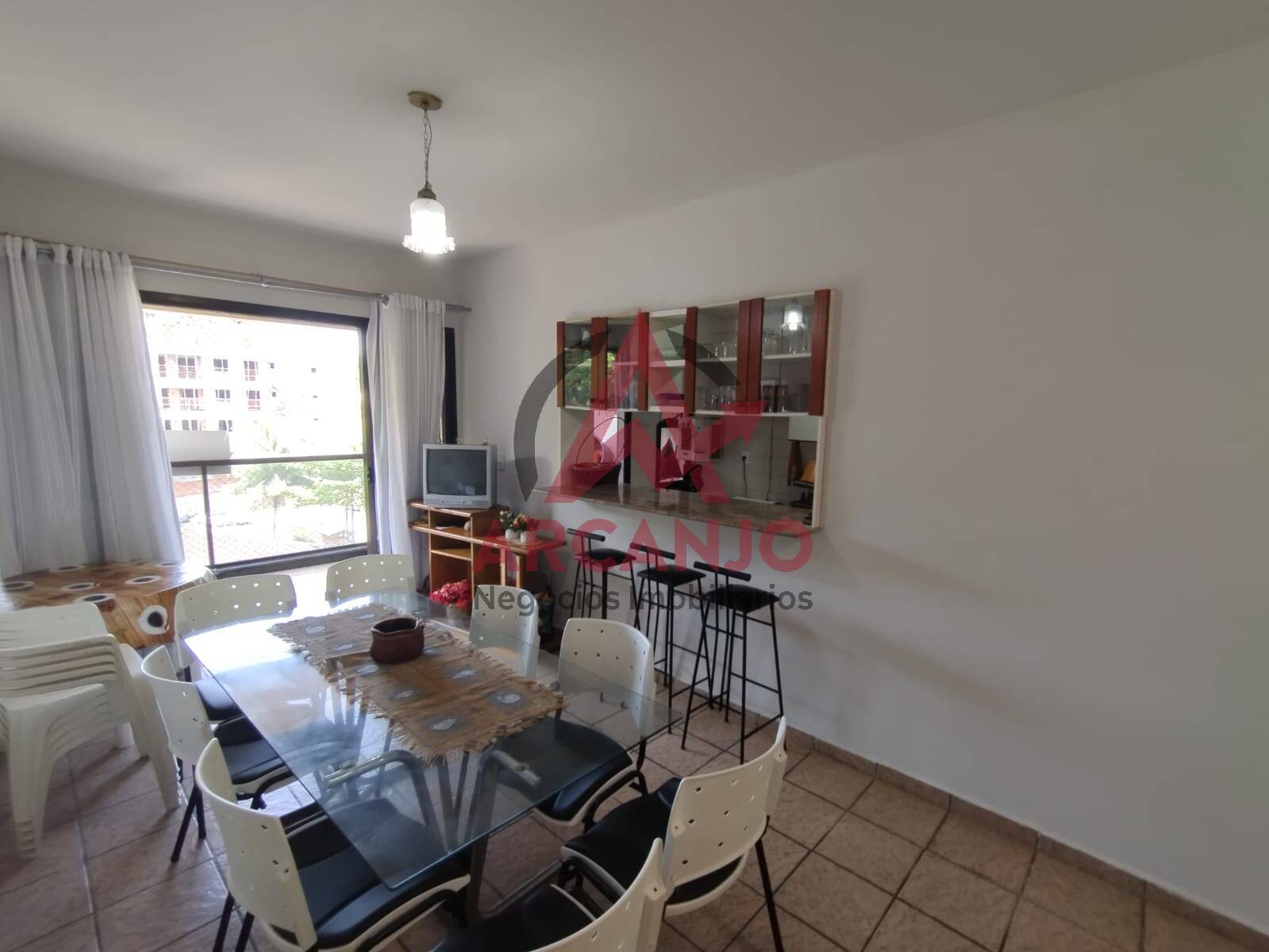 Apartamento à venda com 2 quartos, 80m² - Foto 3