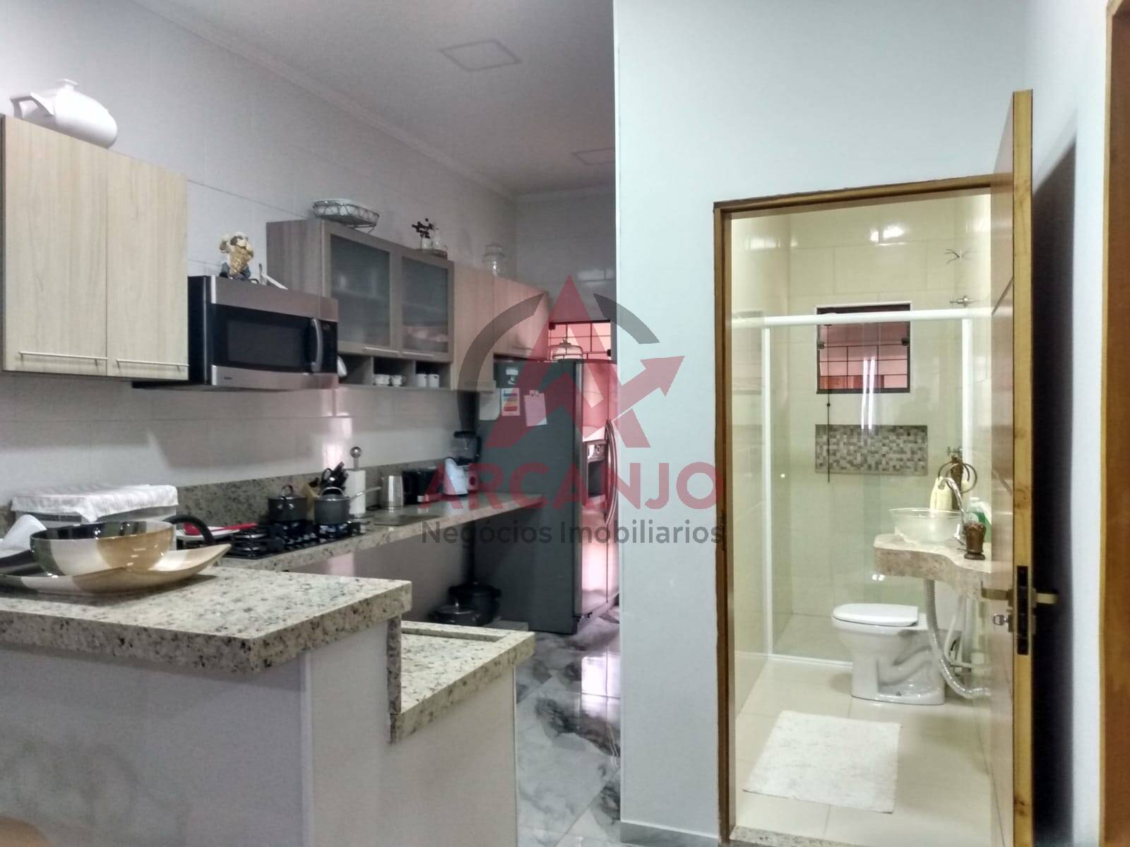 Casa à venda com 11 quartos, 300m² - Foto 15