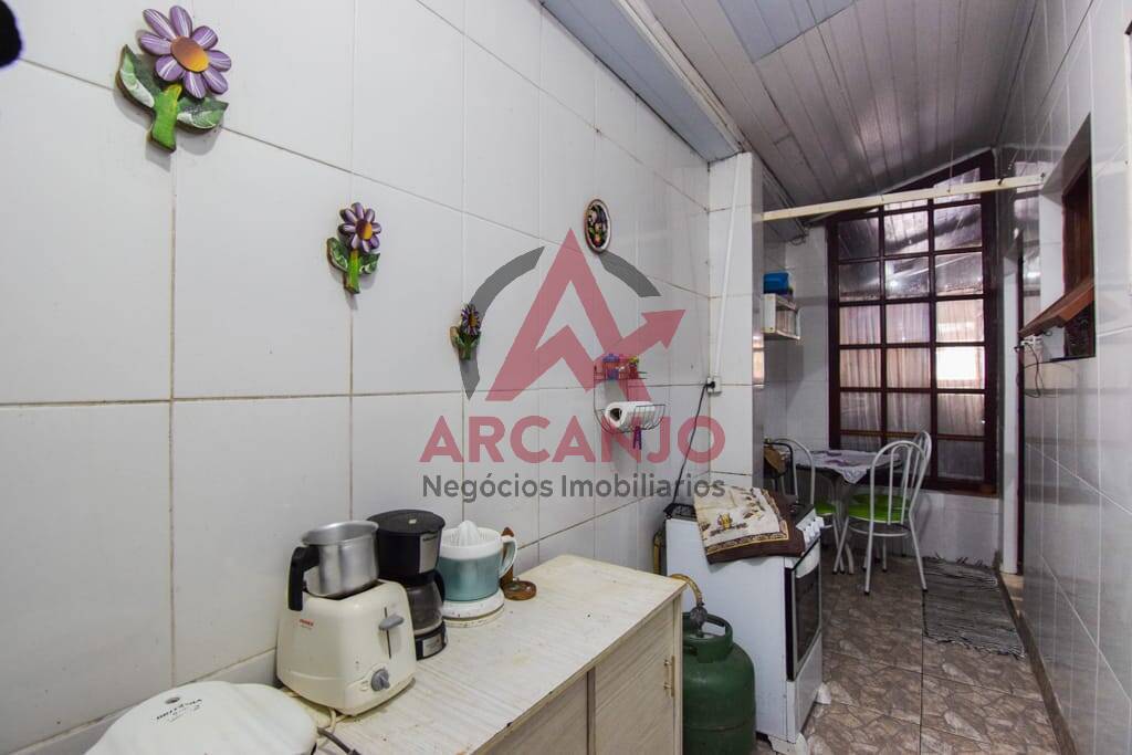 Casa à venda com 7 quartos, 150m² - Foto 19