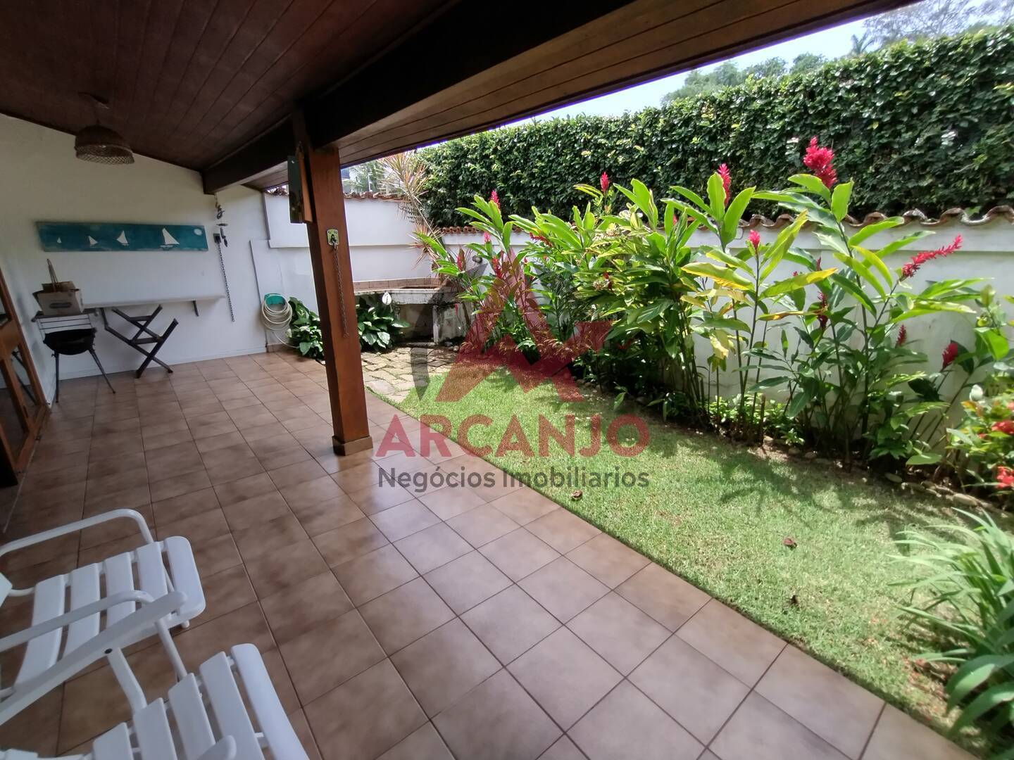 Casa à venda com 5 quartos, 181m² - Foto 22