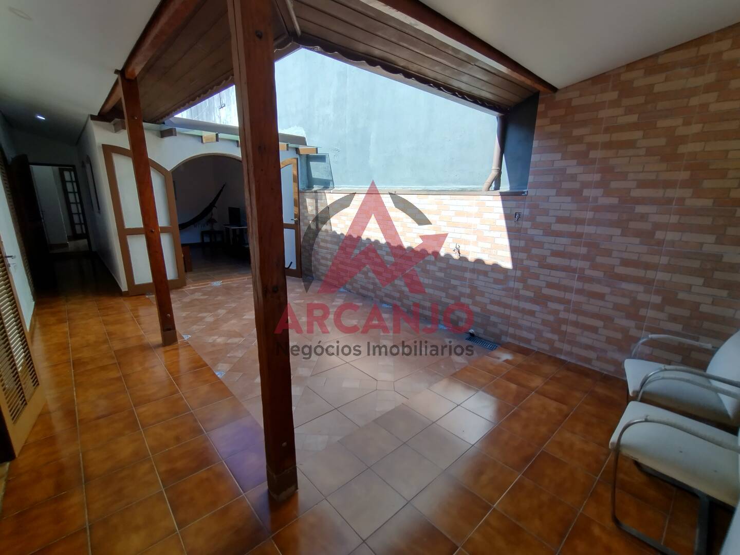 Casa à venda com 4 quartos, 350m² - Foto 6