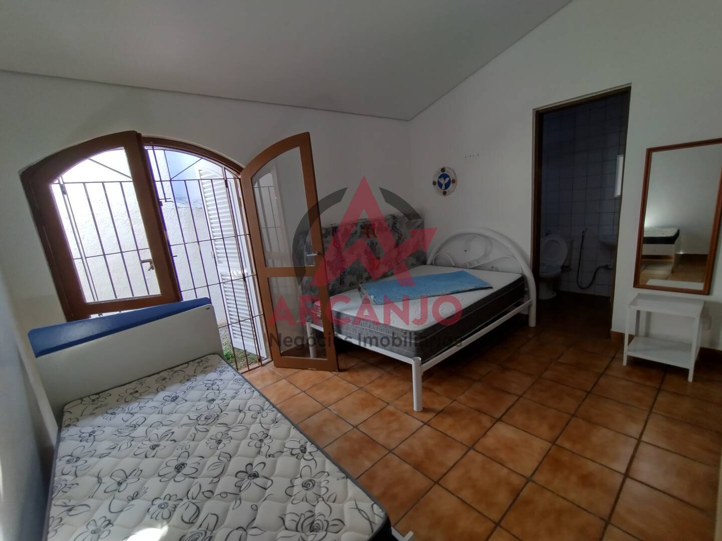 Casa à venda com 4 quartos, 350m² - Foto 19