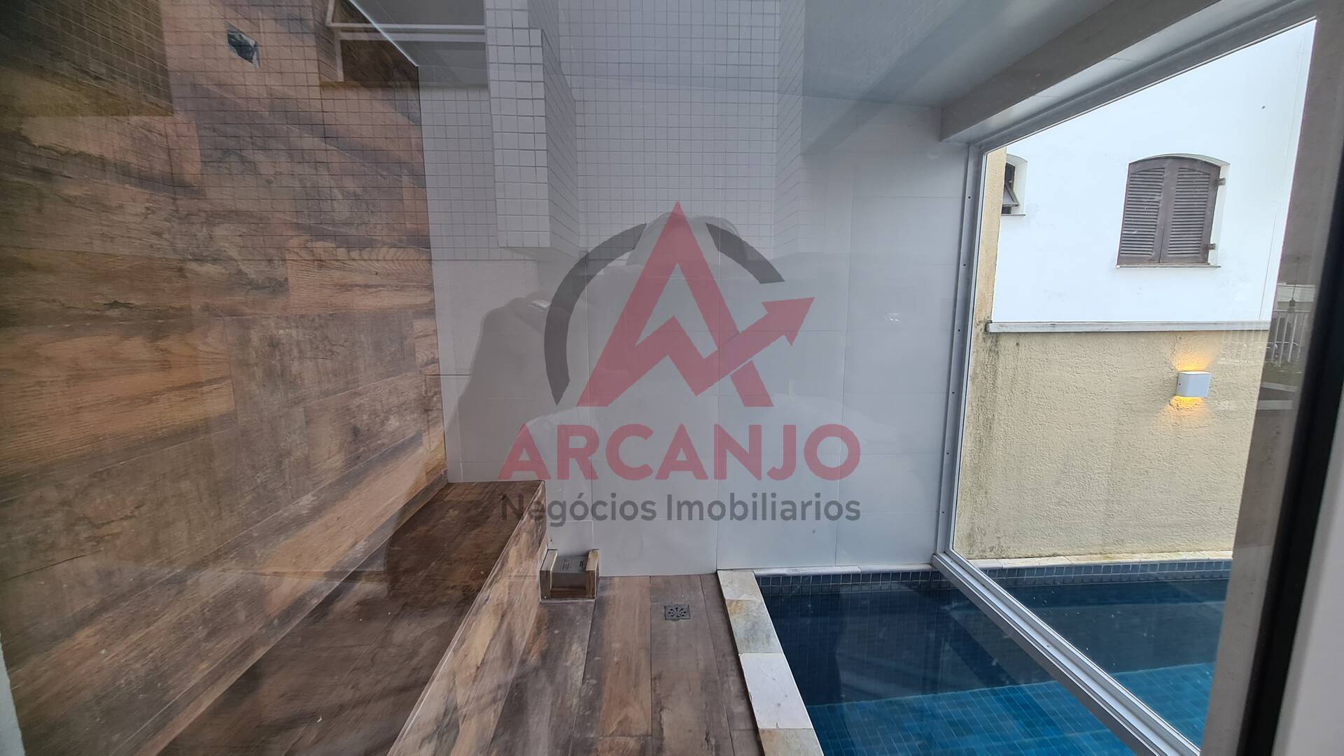 Apartamento à venda com 2 quartos, 90m² - Foto 2