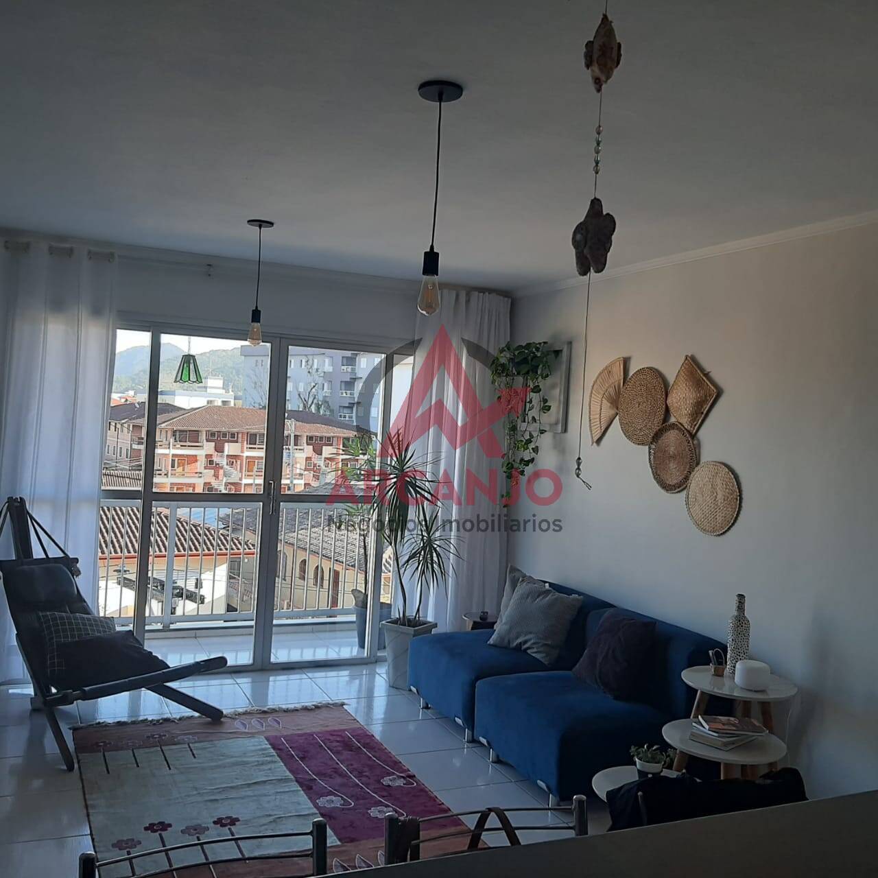 Apartamento à venda com 2 quartos, 65m² - Foto 3