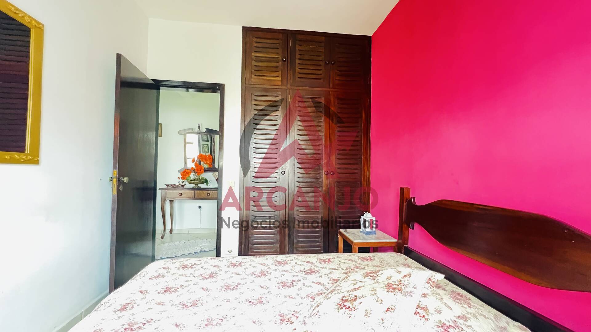 Apartamento à venda com 2 quartos, 70m² - Foto 8