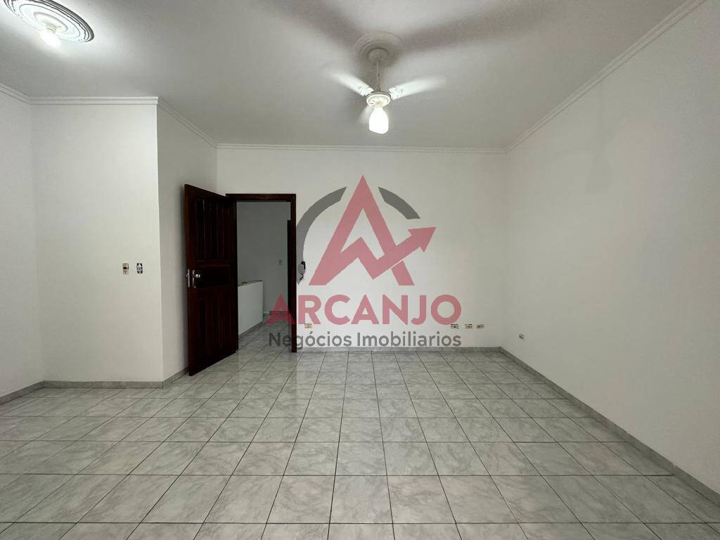 Casa à venda com 4 quartos, 180m² - Foto 10