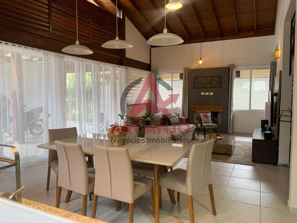 Casa à venda com 4 quartos, 207m² - Foto 13