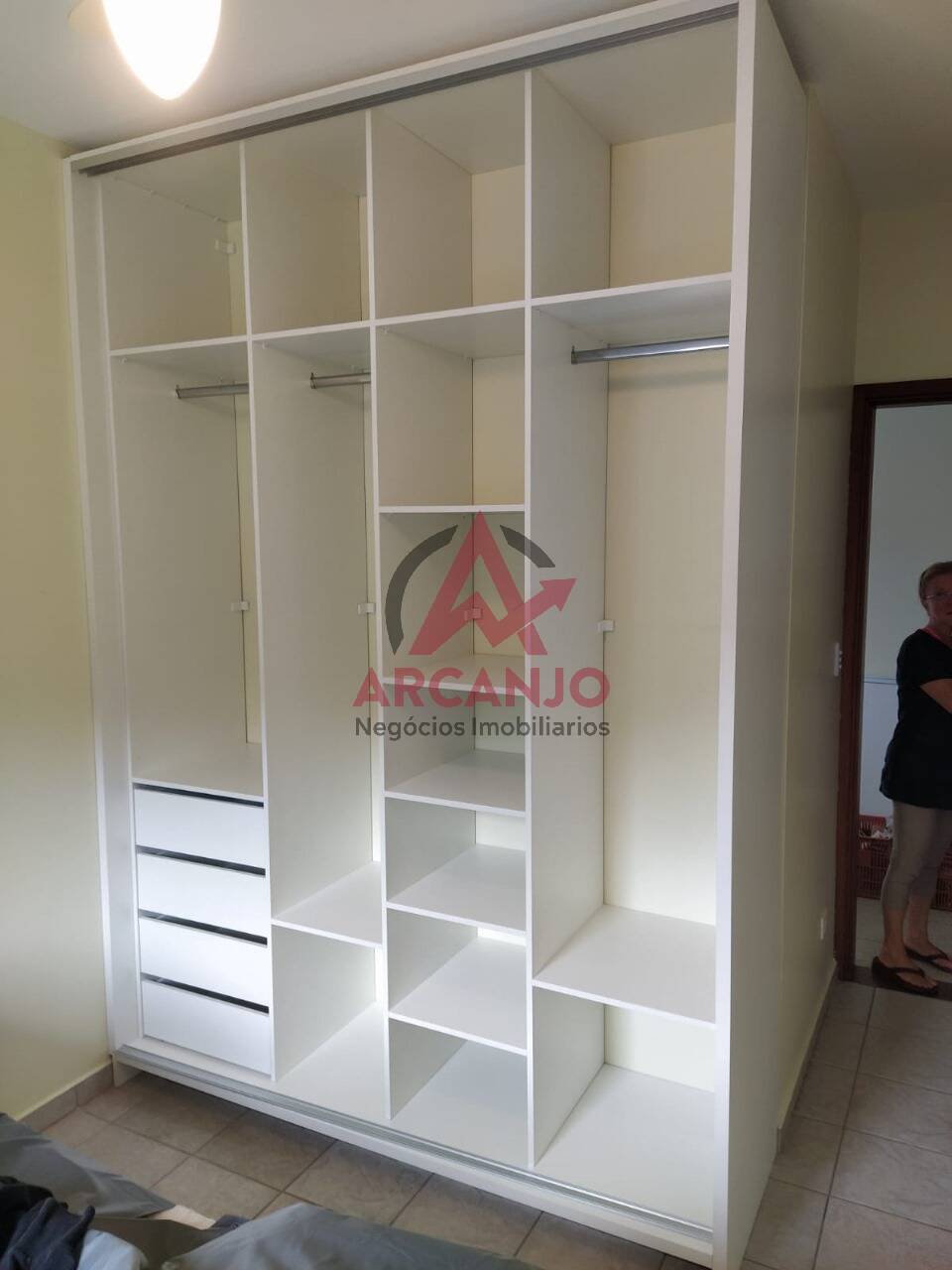 Apartamento à venda com 3 quartos, 86m² - Foto 4