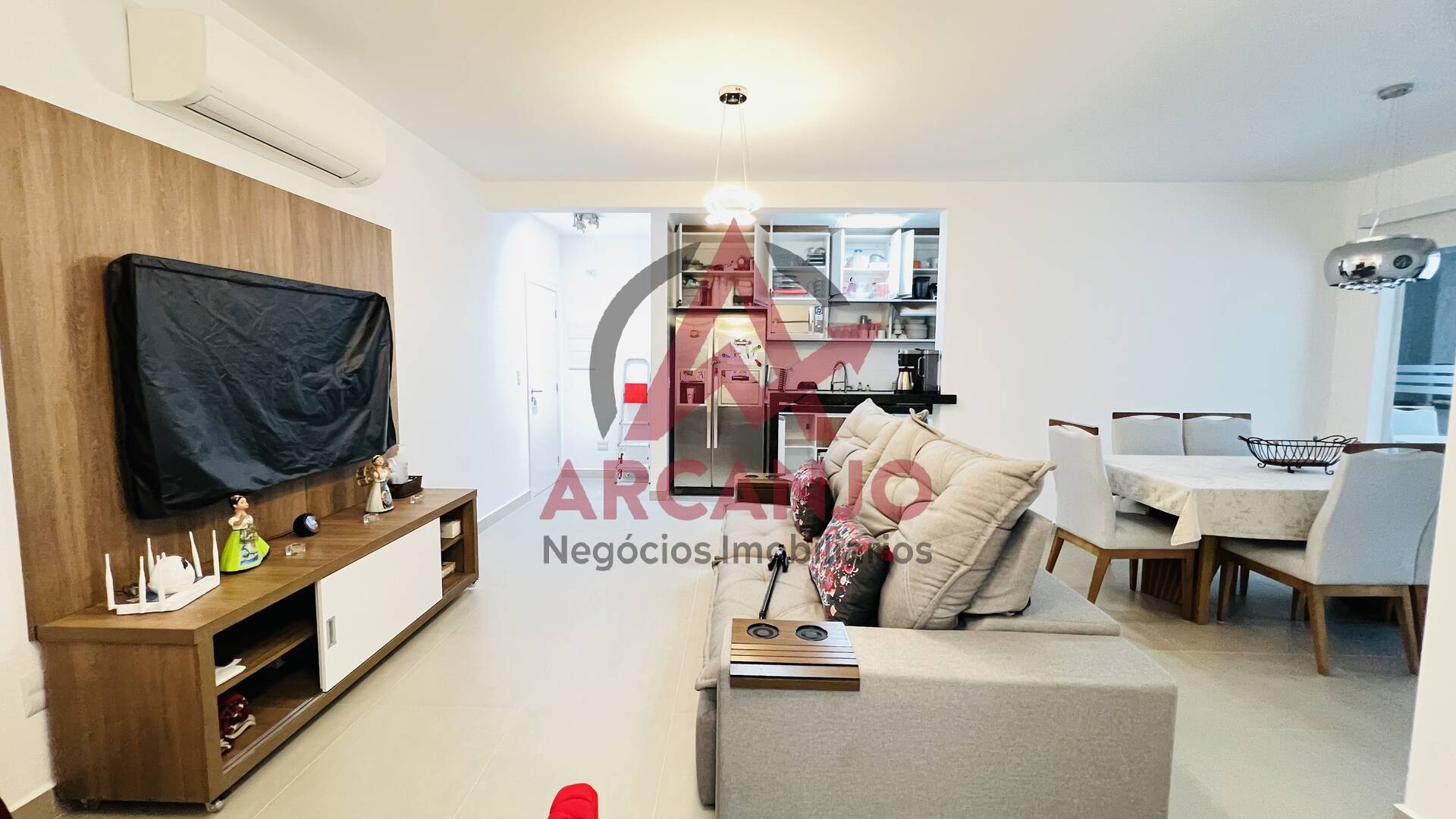 Apartamento à venda com 3 quartos, 113m² - Foto 4