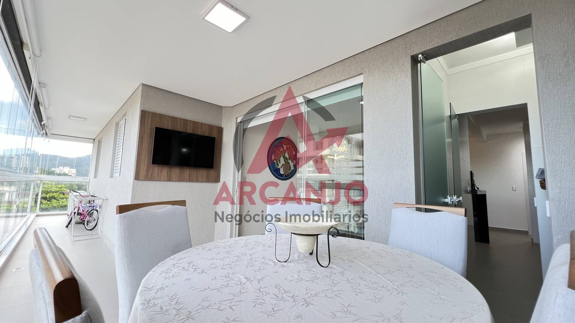 Apartamento à venda com 3 quartos, 113m² - Foto 7