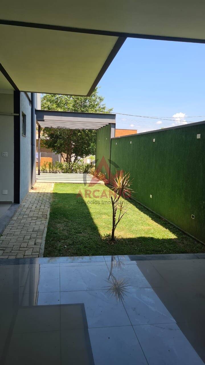 Casa à venda com 4 quartos, 310m² - Foto 29