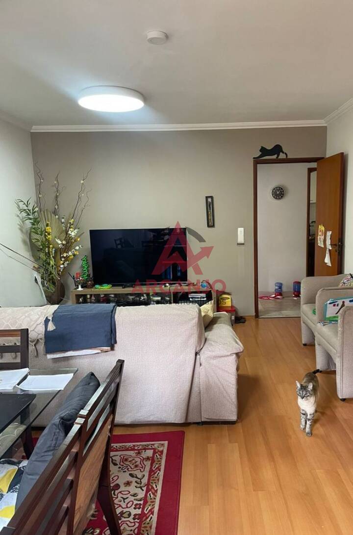 Casa à venda com 3 quartos, 195m² - Foto 4