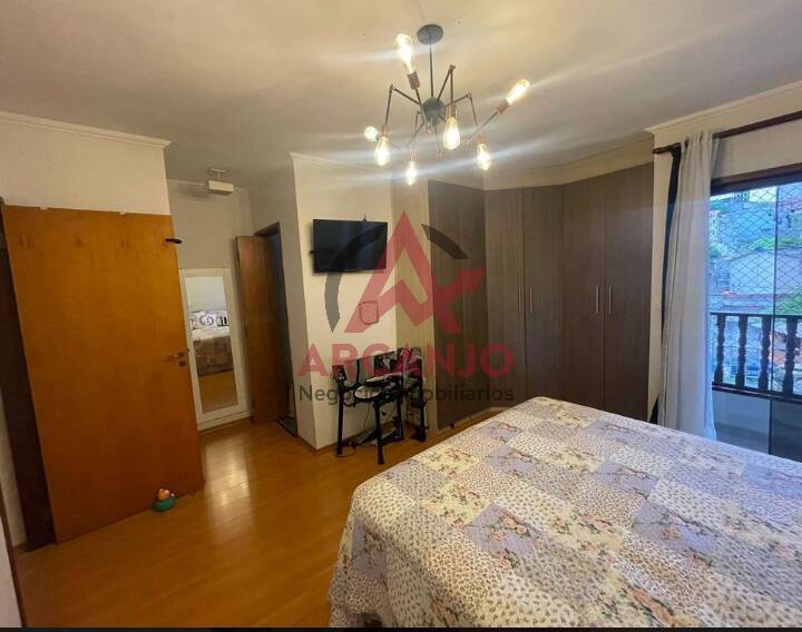 Casa à venda com 3 quartos, 195m² - Foto 12