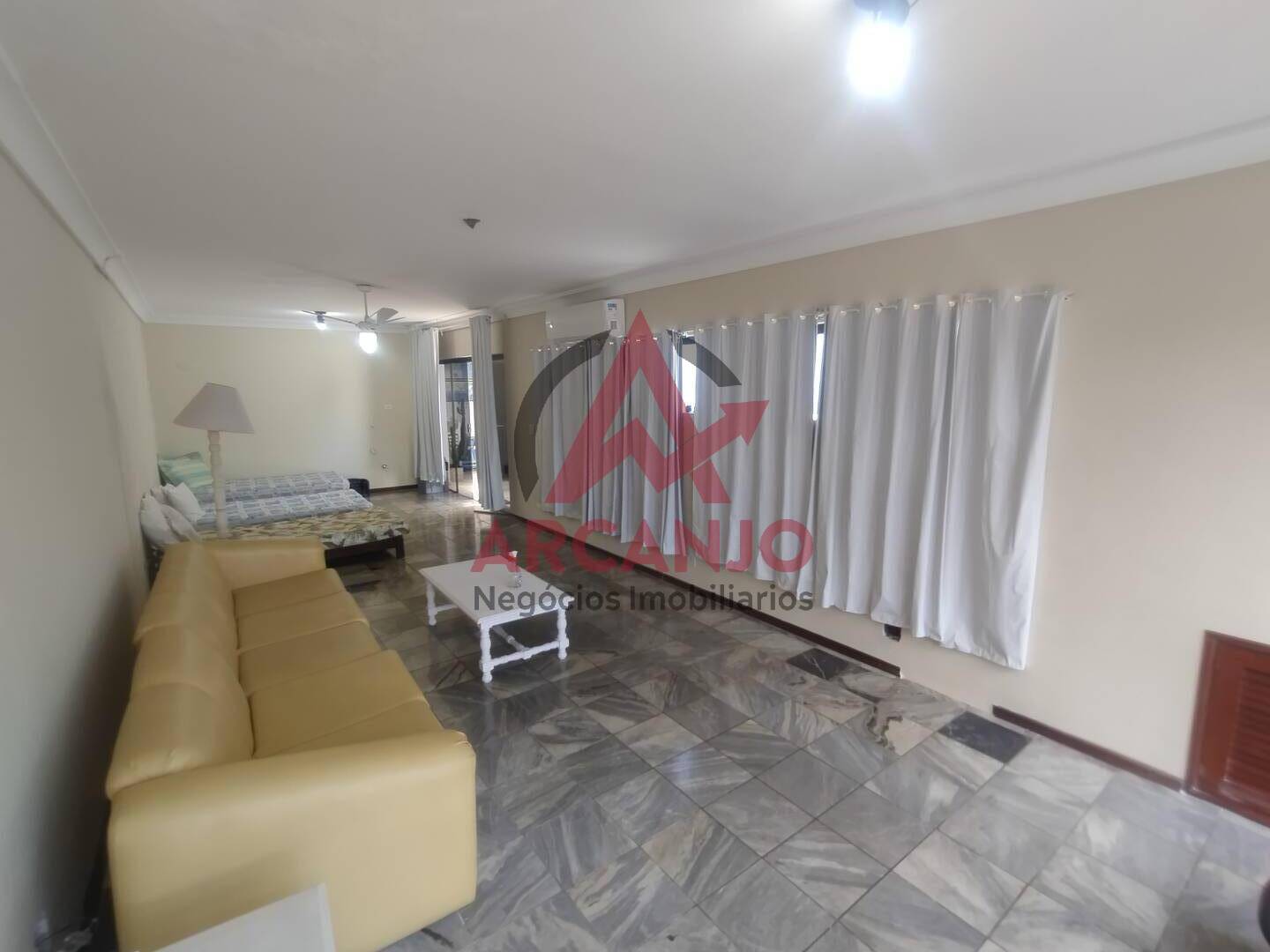 Apartamento à venda com 3 quartos, 180m² - Foto 15