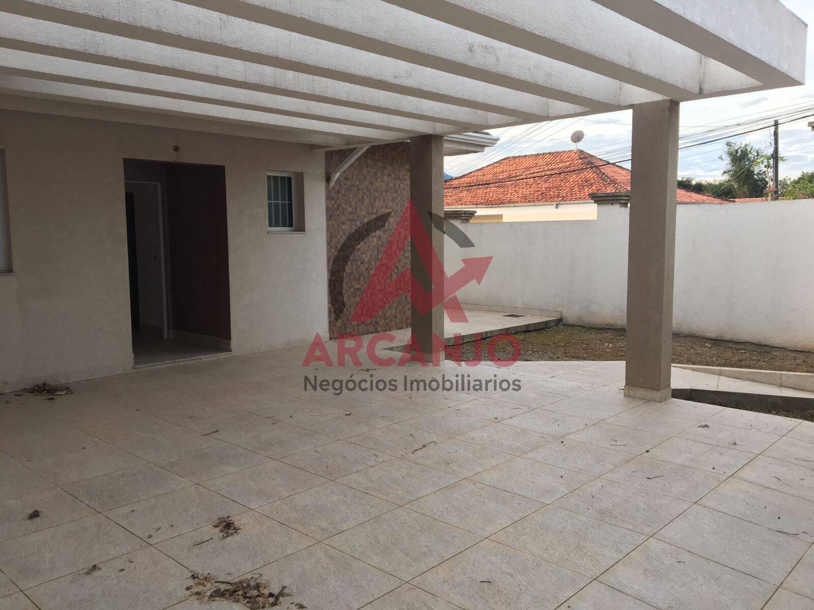 Casa à venda com 5 quartos, 295m² - Foto 8