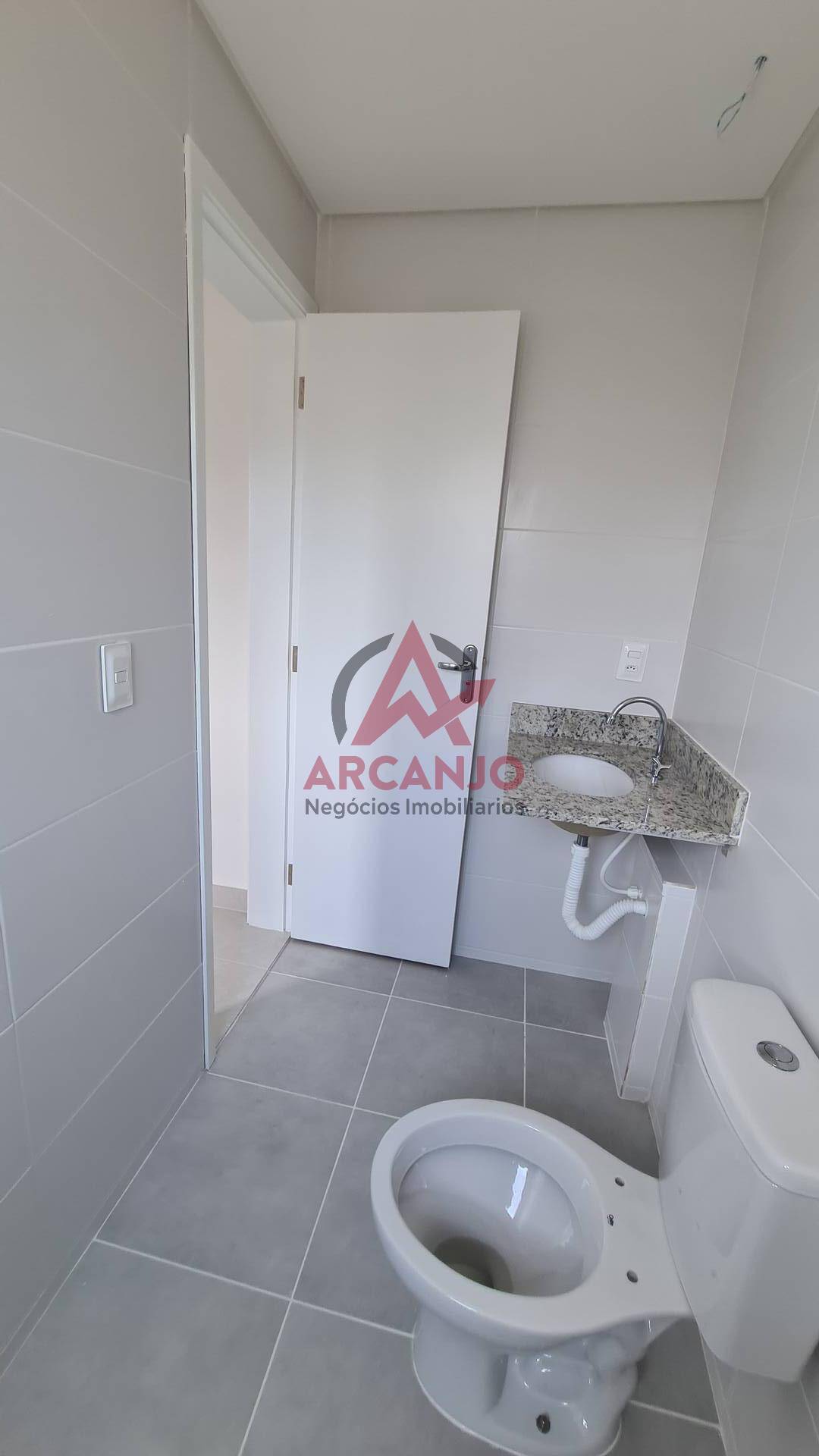 Apartamento à venda com 2 quartos, 70m² - Foto 7