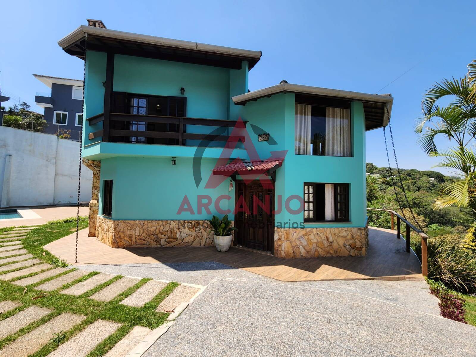 Casa à venda com 3 quartos, 228m² - Foto 22