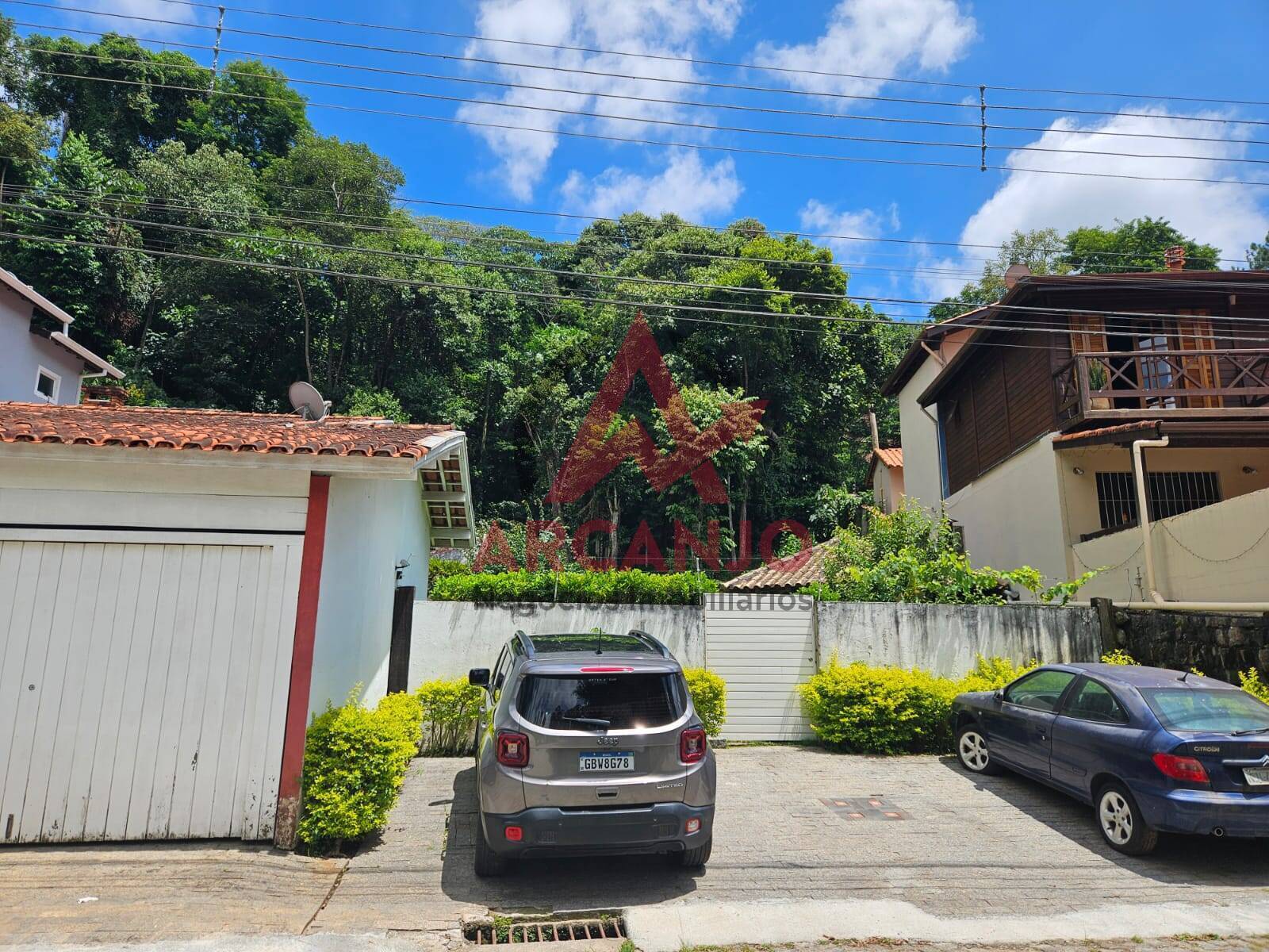 Casa à venda com 2 quartos, 500m² - Foto 12