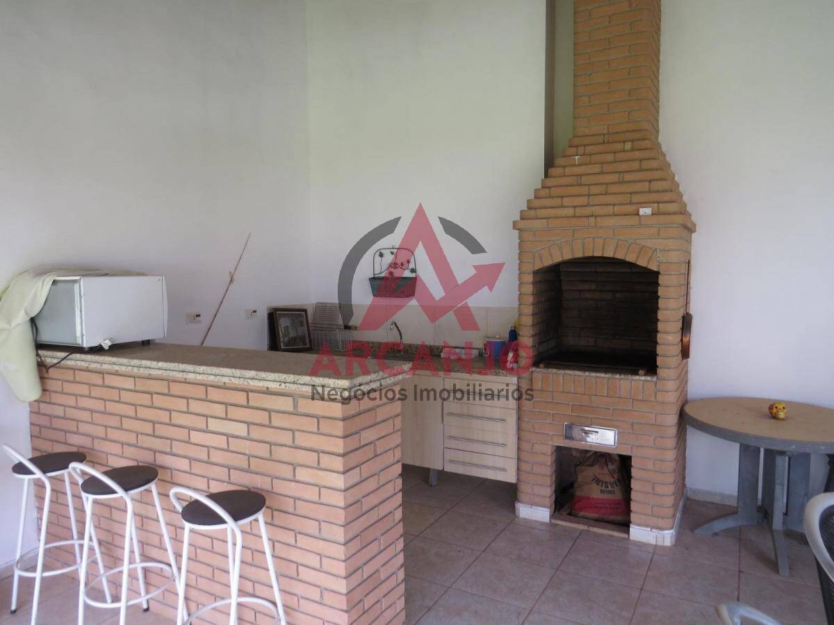 Casa à venda com 3 quartos, 198m² - Foto 28