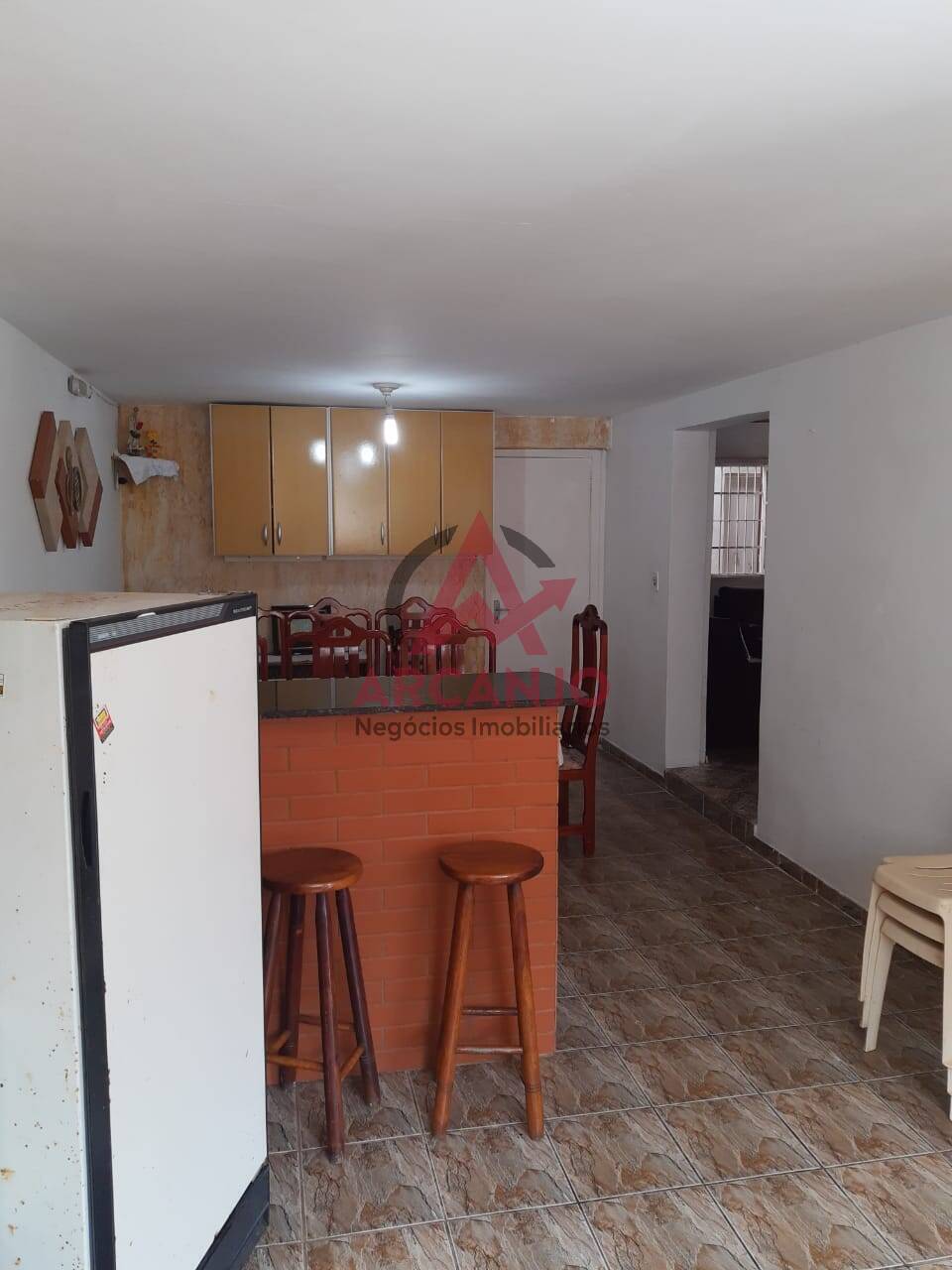 Casa à venda com 3 quartos, 290m² - Foto 3