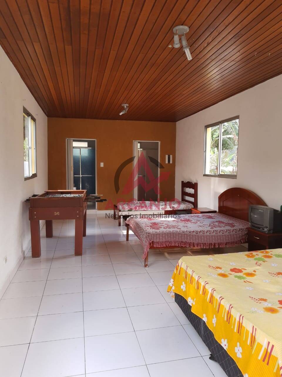 Casa à venda com 3 quartos, 290m² - Foto 9