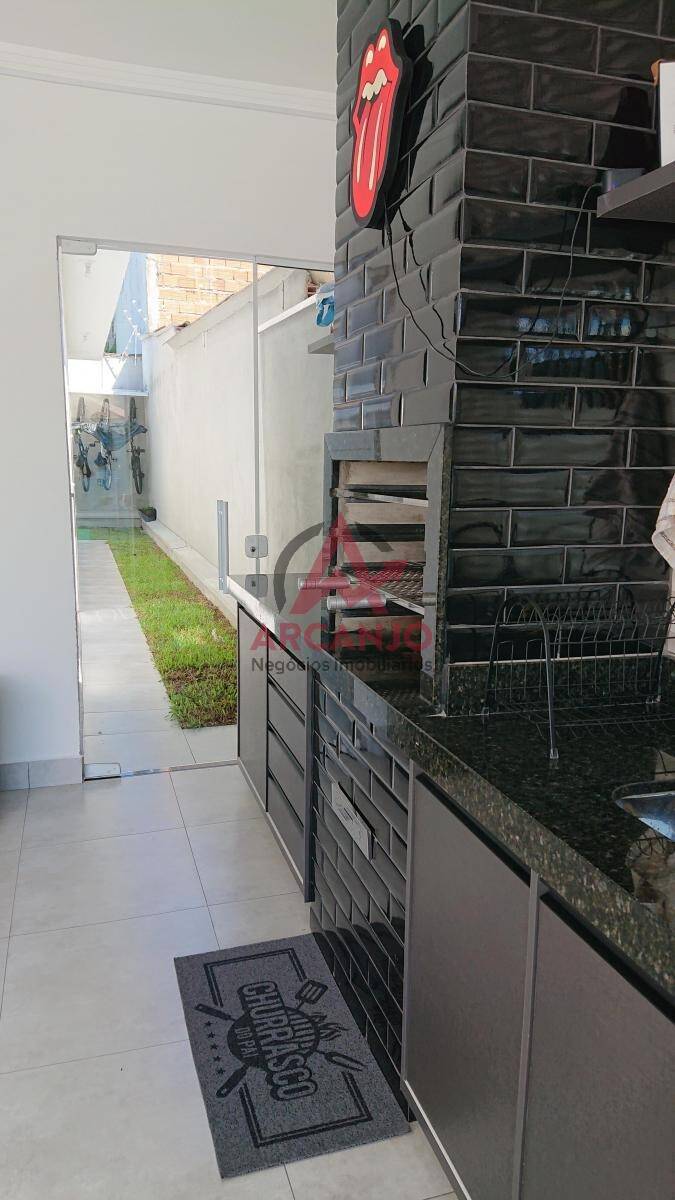 Casa à venda com 3 quartos, 108m² - Foto 28