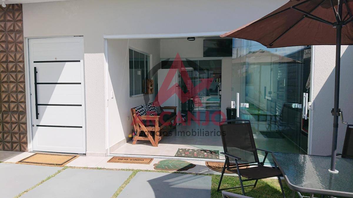 Casa à venda com 3 quartos, 108m² - Foto 27