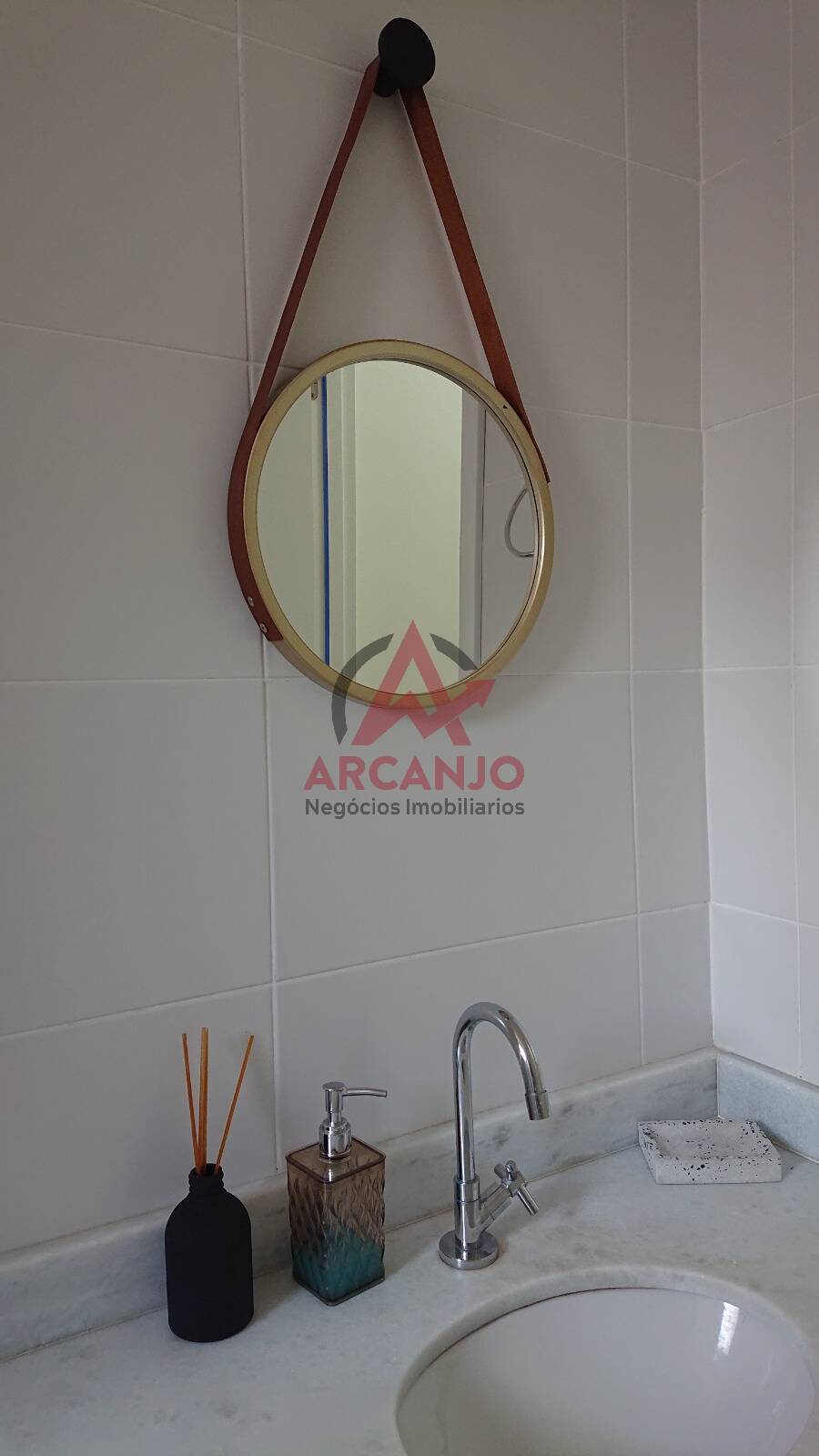 Apartamento à venda com 2 quartos, 61m² - Foto 4